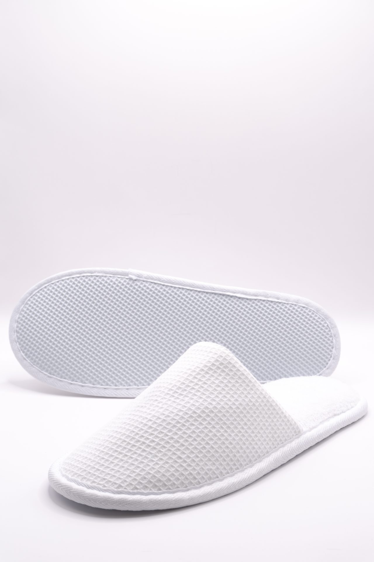 320_NoLogo_Frontal